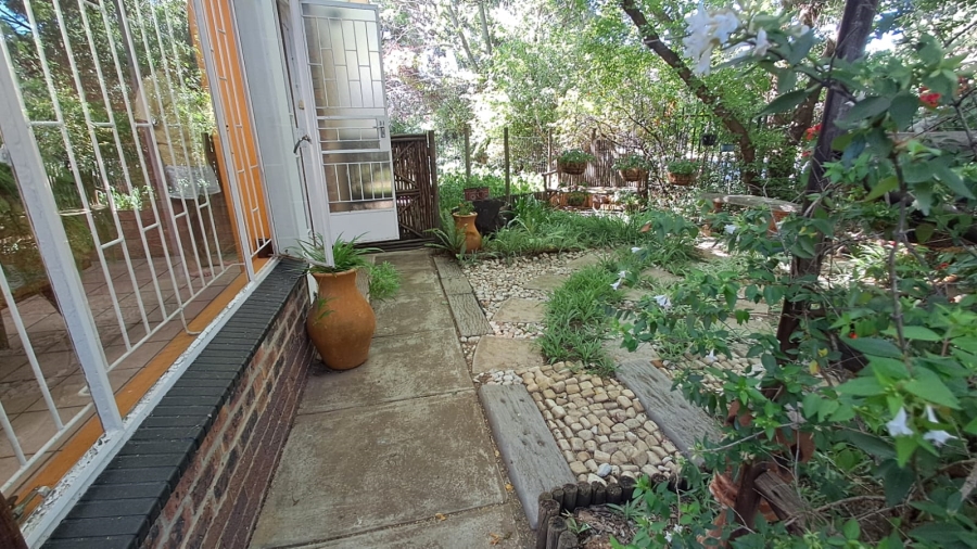 5 Bedroom Property for Sale in Parys Free State
